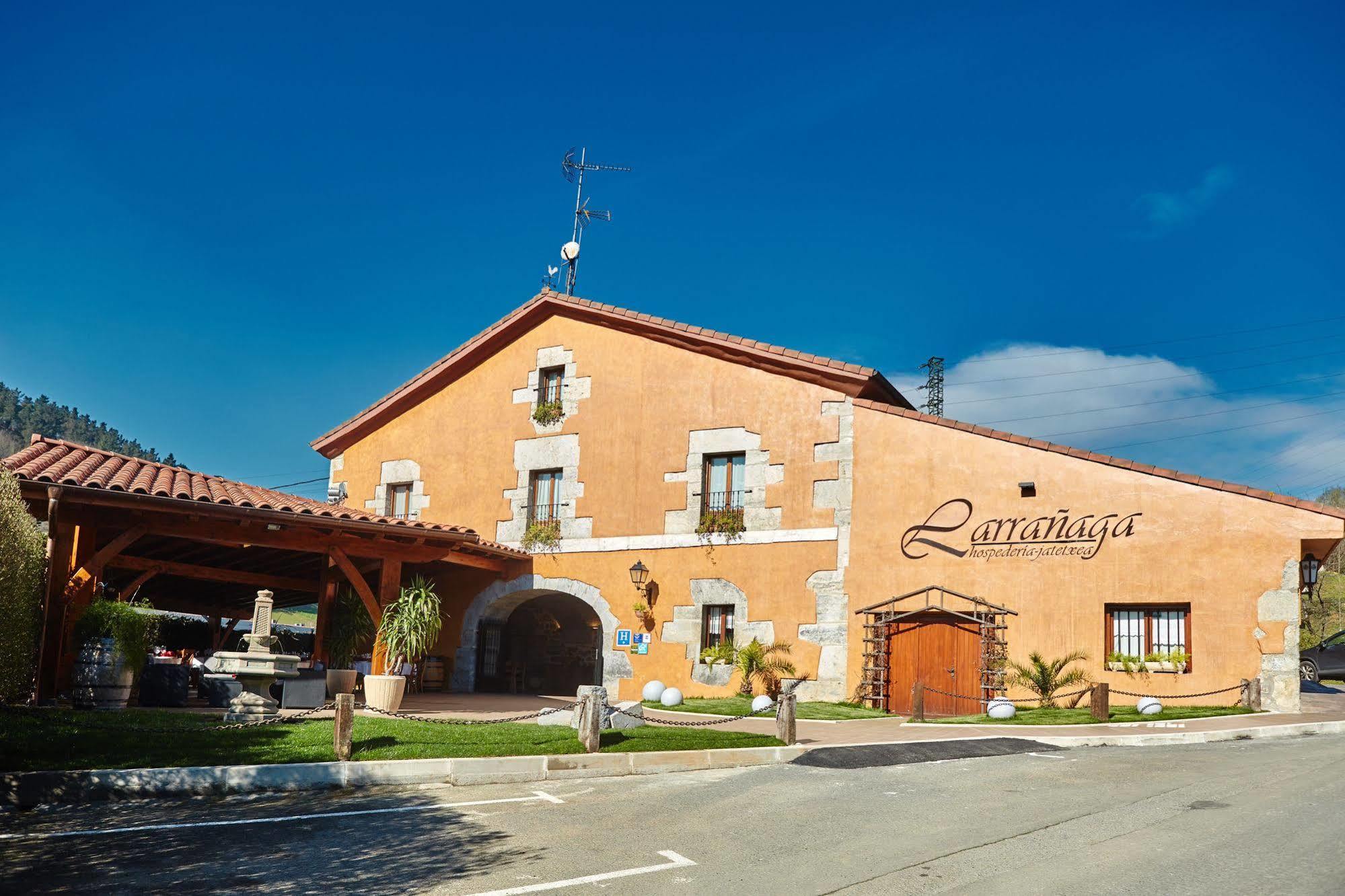 Hotel Larranaga Azpeitia Exterior foto